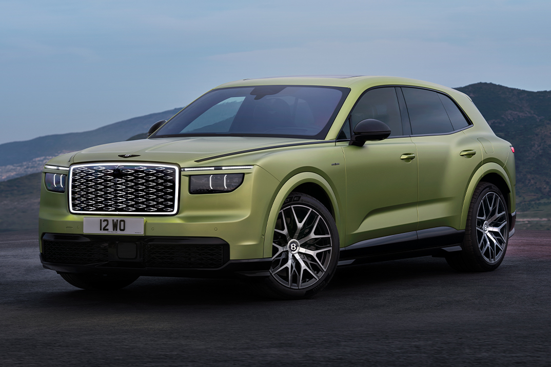 Bentley estreia seu primeiro EV com o 876HP Torcal