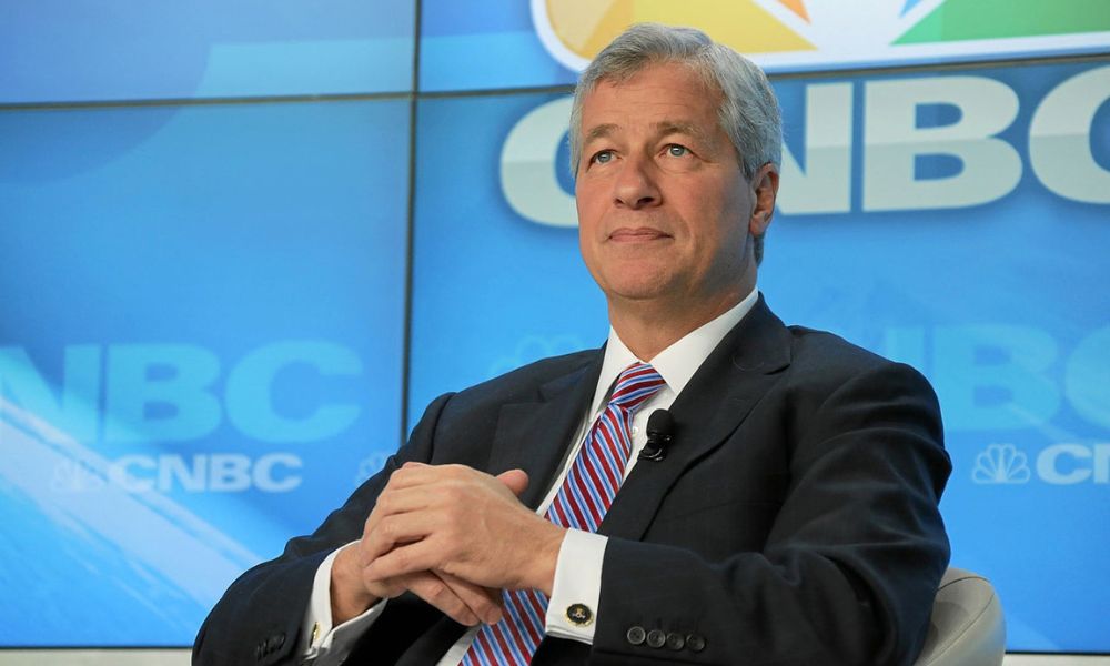 Dimon diz que o risco cibernético da IA ​​aumentou dez vezes. Os preços dos seguros cibernéticos ainda estão caindo