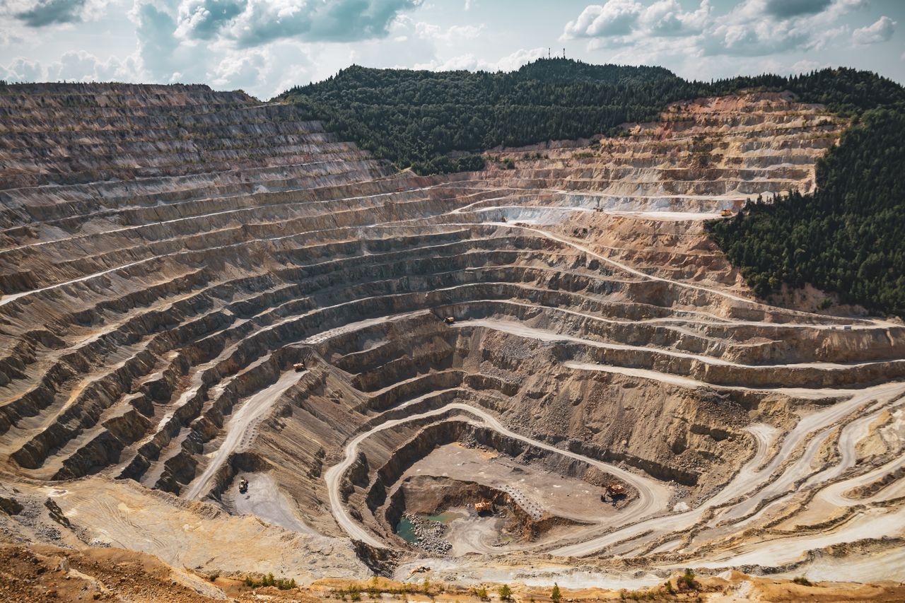 A janela do mercado fraco da mineração está aberta, mas os riscos não são leves