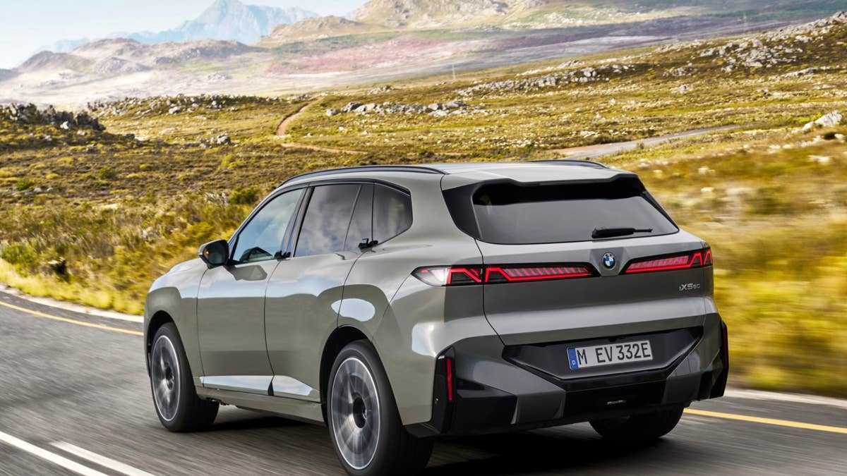 2027 BMW iX5 dirige 500 milhas com uma carga, mas ainda não terminou