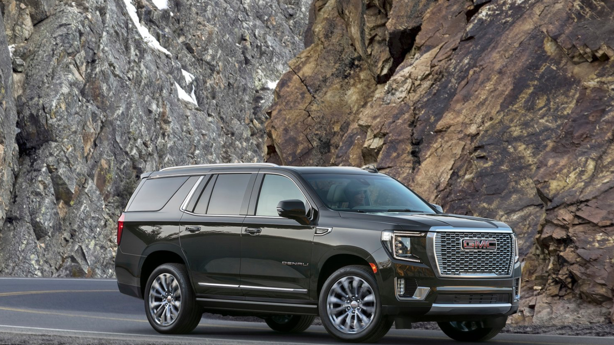 Proprietário do GMC Yukon afirma que quase US$ 10.000 em reparos ainda não consertaram o SUV