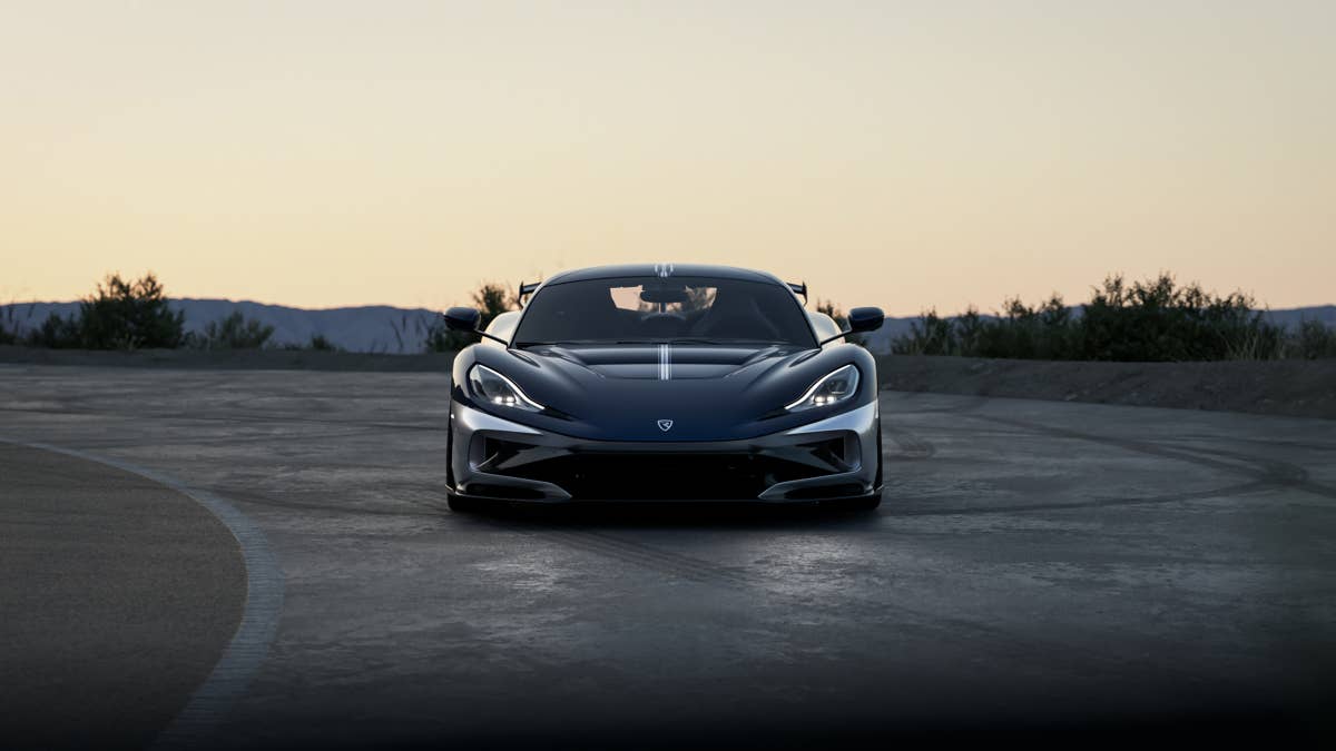 Rimac diz que considerou fazer o Nevera voar com propulsores