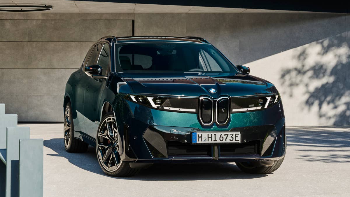 O imensamente popular iX3 da BMW obtém 603 HP de desempenho M