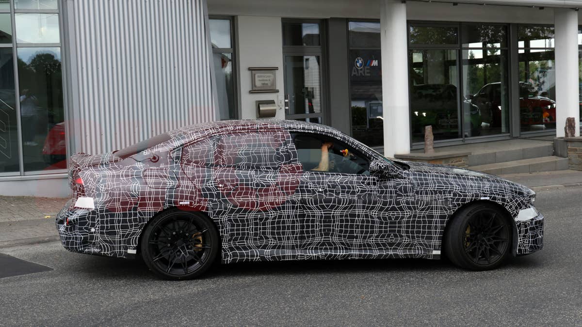 O novo motor de seis cilindros do BMW M3 2028 ganha vida em vídeo