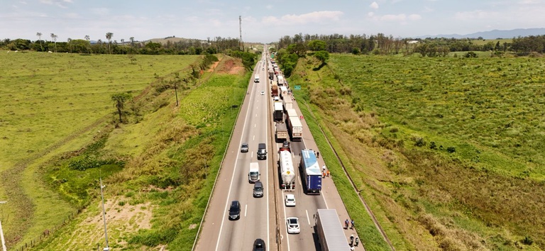 ANTT registra 13,8 milhões de passagens em pedágios e mais de 12,5 mil atendimentos durante feriado da Padroeira — Agência Nacional de Transportes Terrestres