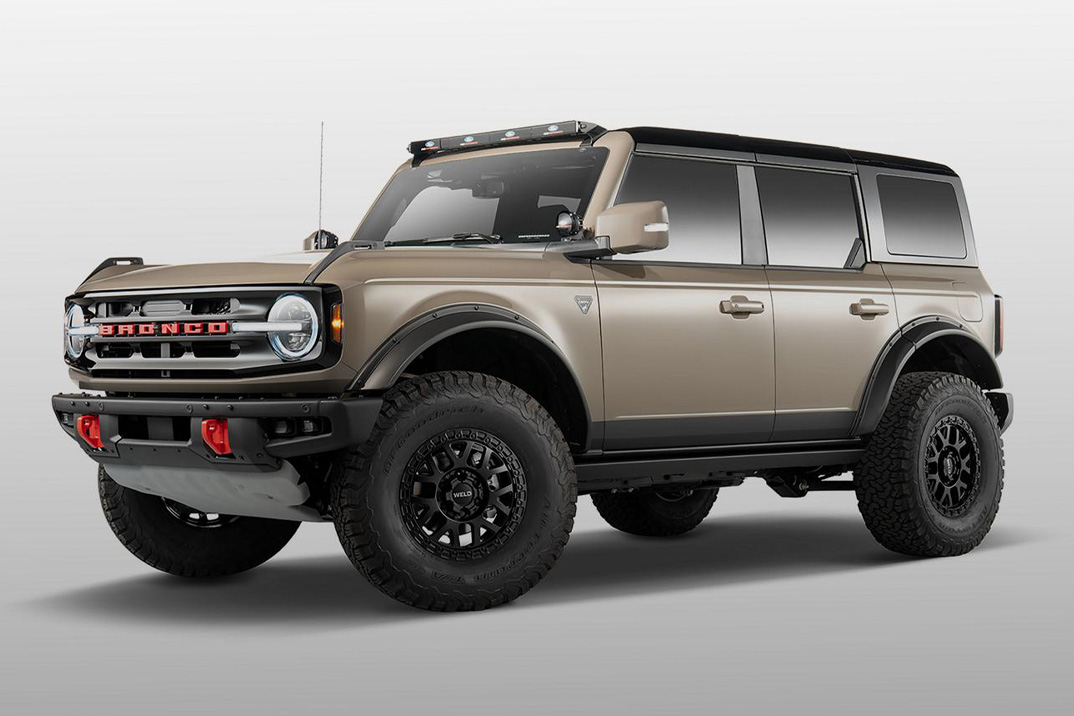O pacote Bronco ORV da Ford é aparafusado na suspensão FOX e na armadura Raptor sem anular nada