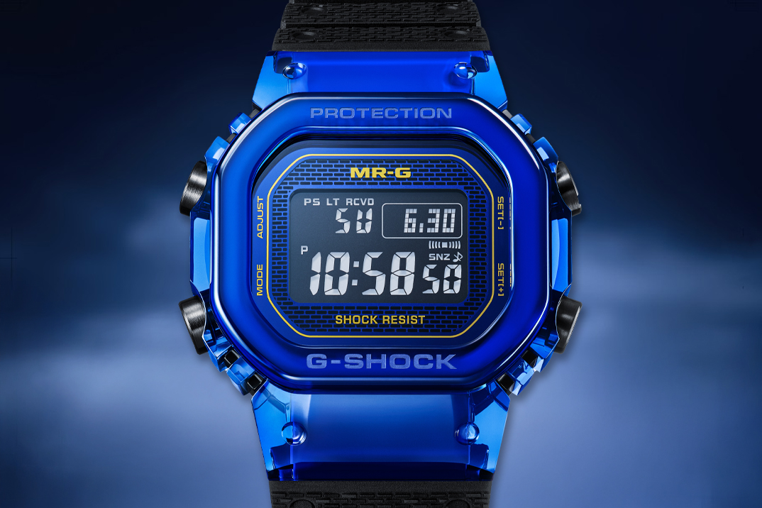 O relógio carro-chefe Blue Sapphire de US $ 80.000 da G-Shock usa marcenaria japonesa em vez de um único parafuso