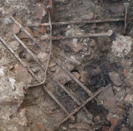Rara grade de janela romana encontrada em Augusta Raurica – The History Blog