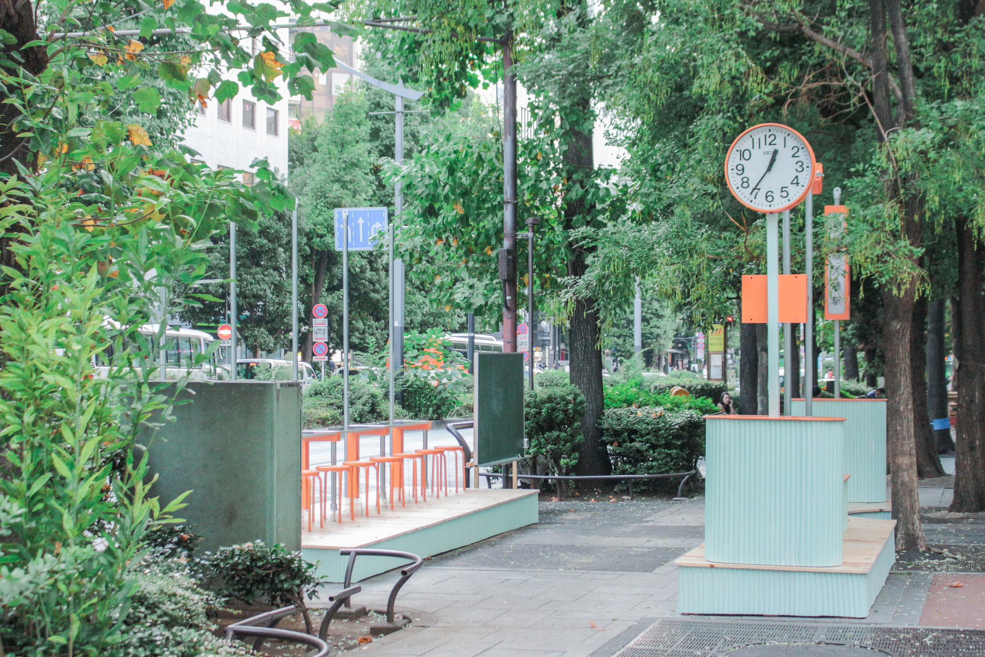 Móveis Ikebukuro – Parada de bonde / Yosuke SAGOSHI Atelier