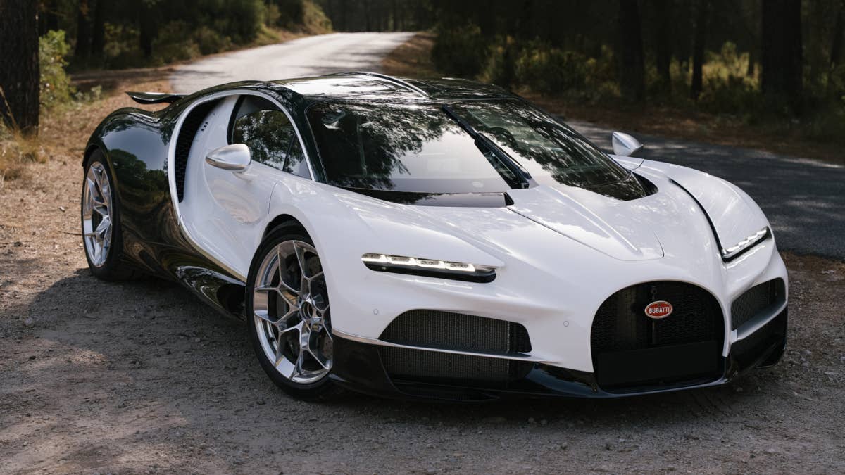 O CEO da Bugatti diz que um manual, o turbilhão 986-HP é possível