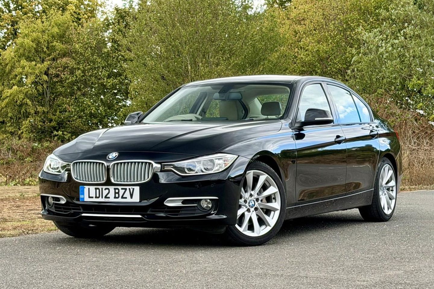 BMW 335i (F30) | Salão Última Chance