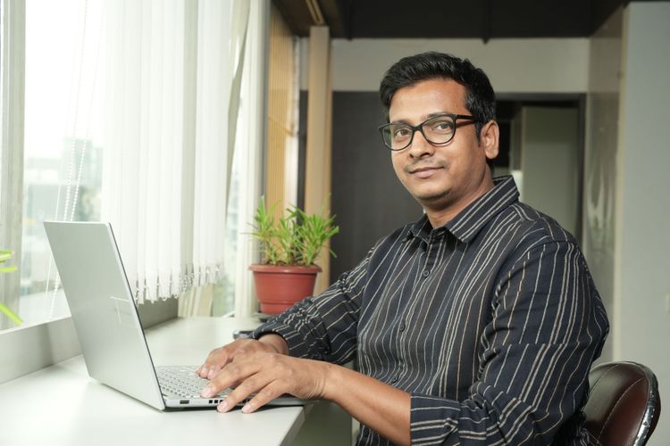 Como construí um CRM com Vibe Coding em vez de gastar mais de US$ 1.000 em criadores de aplicativos