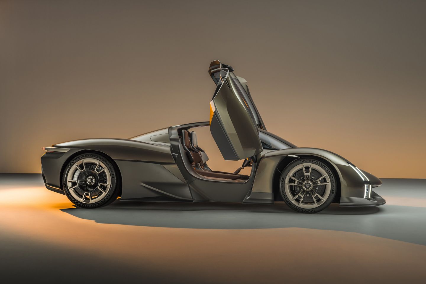 Porsche confirma nova estratégia – e um supercarro