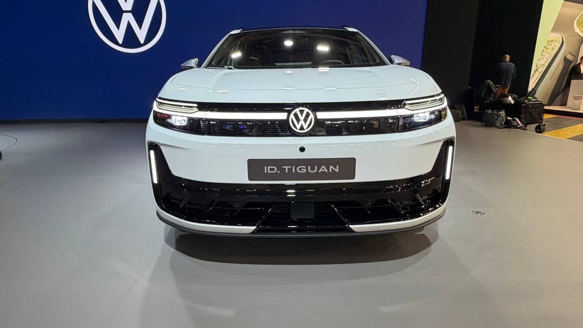 ID Volkswagen. Tiguan parece um SUV adequado no metal